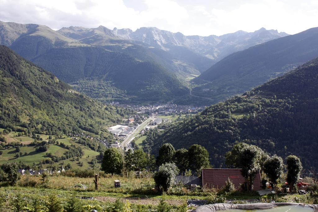 Apartamentos Valle De Aran Mont エクステリア 写真