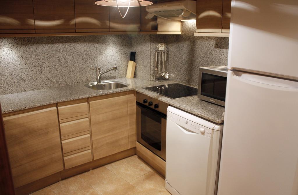 Apartamentos Valle De Aran Mont エクステリア 写真